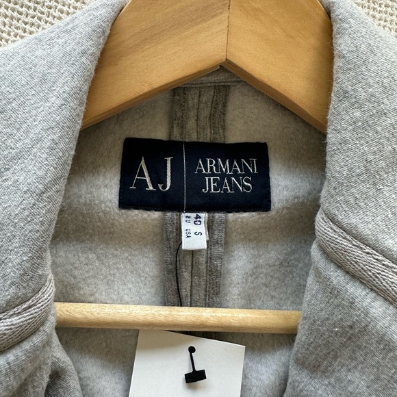 Armani Jeans Women's Classic Gray Blazer - Picture 6 of 7